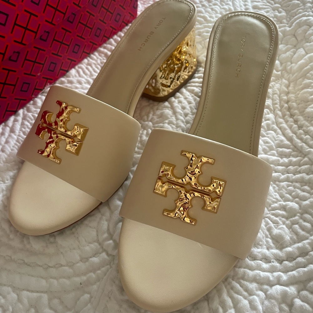 Tory Burch Cream Slide Sandals with Gold Accent NEW